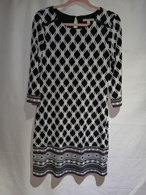 41 Hawthorn Black & White Geometric Long Sleeve Shift Dress